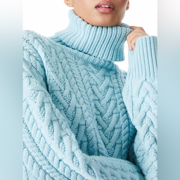 NWT Alice + Olivia Nance Wool Cableknit Turtleneck Crop Sweater Pullover XS - Picture 5 of 16